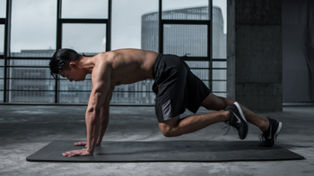 Daily LIVE workout sessions led by certified trainers